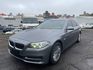 15年BMW 520i F10小改款灰｜總代理、經典德系豪華主管座艙、實車實價在庫  第1張縮圖