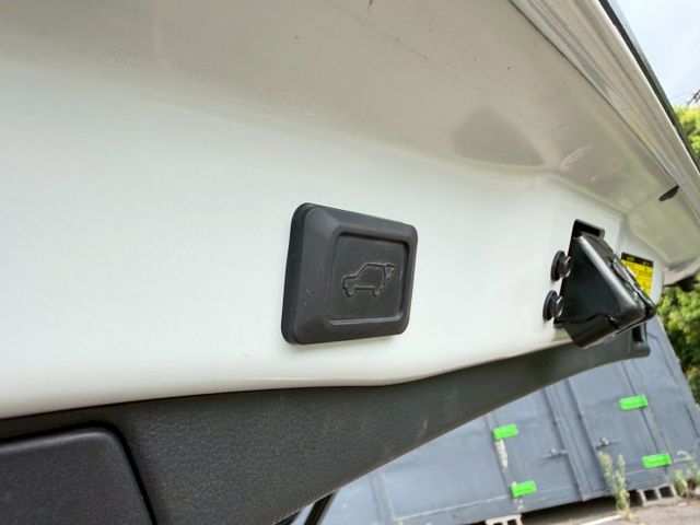 19年RAV4油電頂規4WD｜E-Four四驅、天窗、環景、TSS2.0安全滿配神車  第11張相片