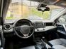 17年底RAV4 2.0白｜最頂級、公里數超少、LED頭燈、TSS安全主動防護、實車實價一手優質家庭SUV  第5張縮圖