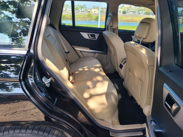 BENZ GLK220  第16張相片