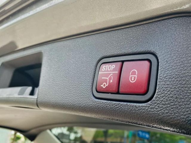 Mercedes-Benz/賓士 GLE350  第13張相片