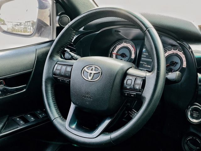 Toyota Hilux  第10張相片