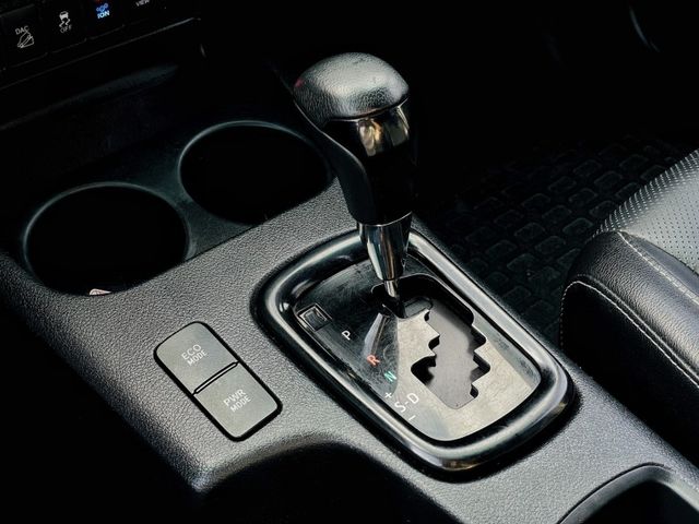 Toyota Hilux  第11張相片