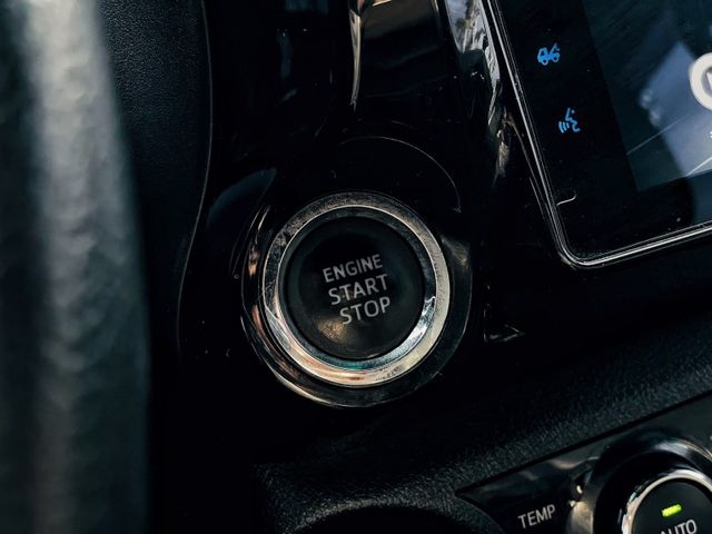 Toyota Hilux  第16張相片