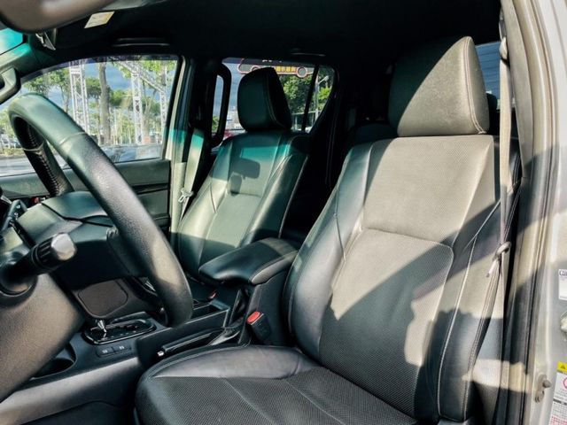 Toyota Hilux  第20張相片