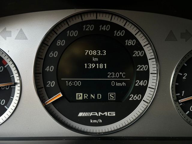 Mercedes-Benz/賓士 C300  第3張相片