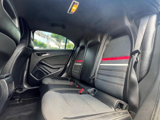 Mercedes-Benz/賓士 A-CLASS  第9張相片
