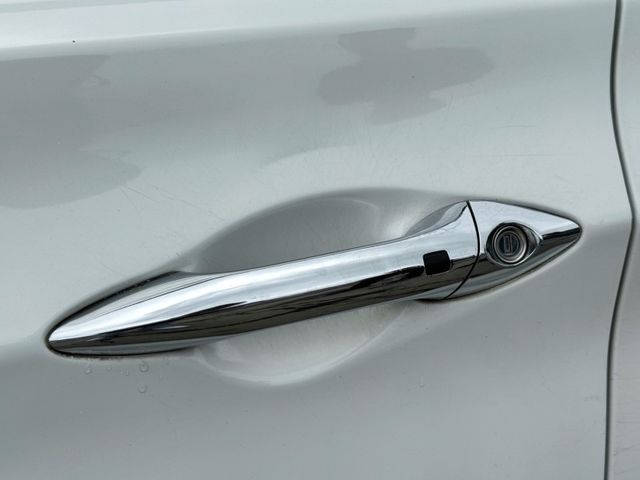 Hyundai Elantra  第3張相片