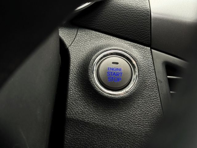 Hyundai Elantra  第11張相片