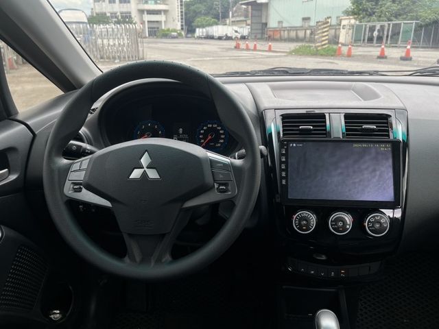 Mitsubishi Colt Plus  第7張相片