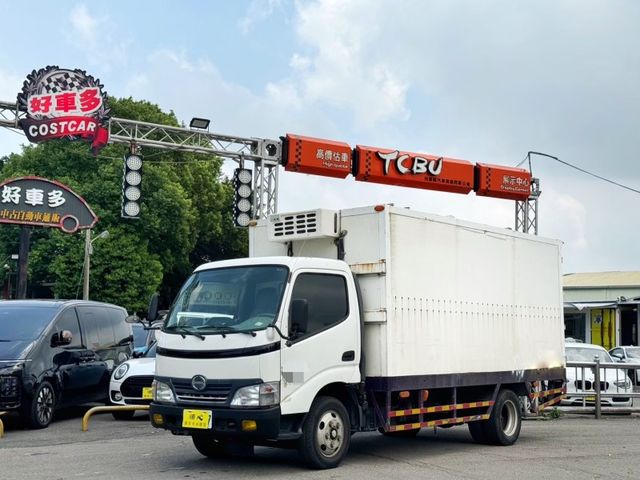 Hino 300  第5張相片