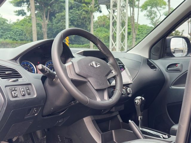 Mitsubishi Zinger  第10張相片