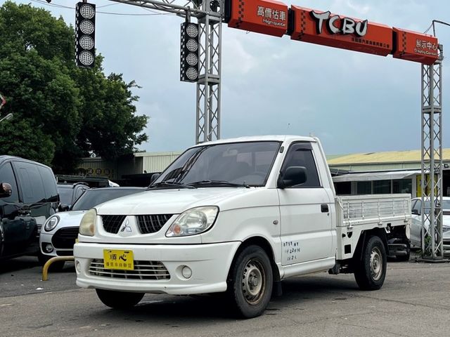 Mitsubishi Freeca  第5張相片