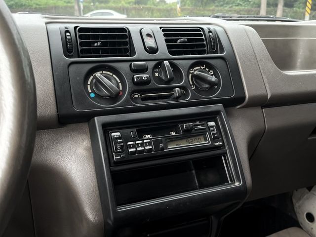 Mitsubishi Freeca  第2張相片