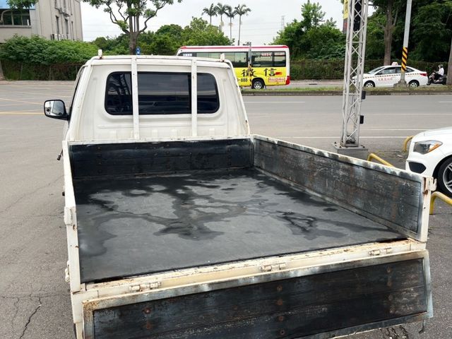 Mitsubishi Freeca  第8張相片