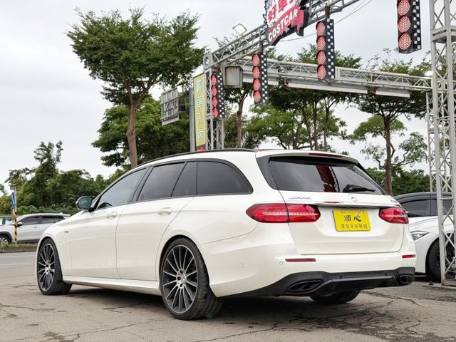 Mercedes-Benz/賓士 E-CLASS  第7張相片