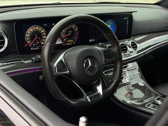 Mercedes-Benz/賓士 E-CLASS  第8張相片