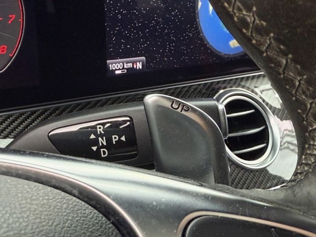 Mercedes-Benz/賓士 E-CLASS  第14張相片