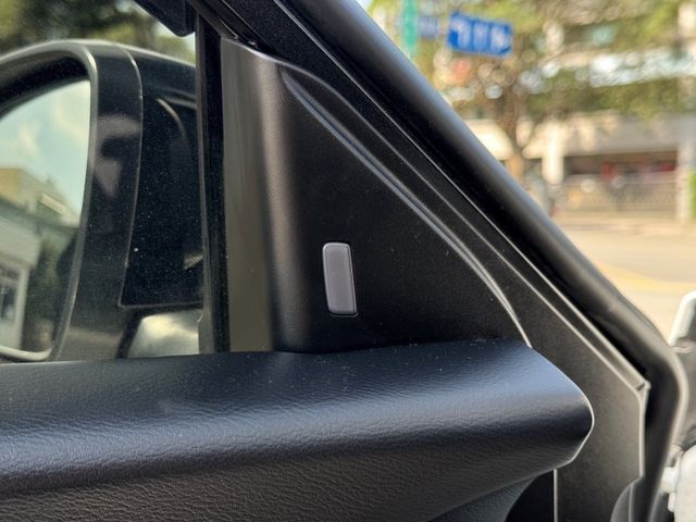 Nissan Sentra  第1張相片