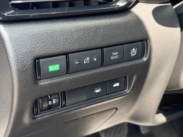 Nissan Sentra  第20張相片