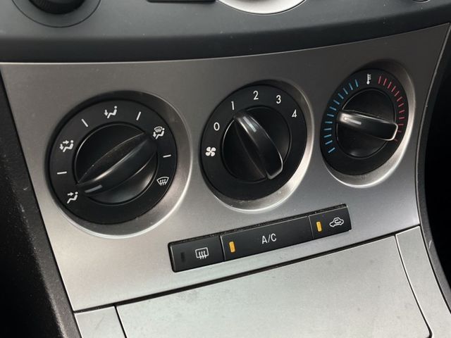 Mazda Mazda3  第2張相片