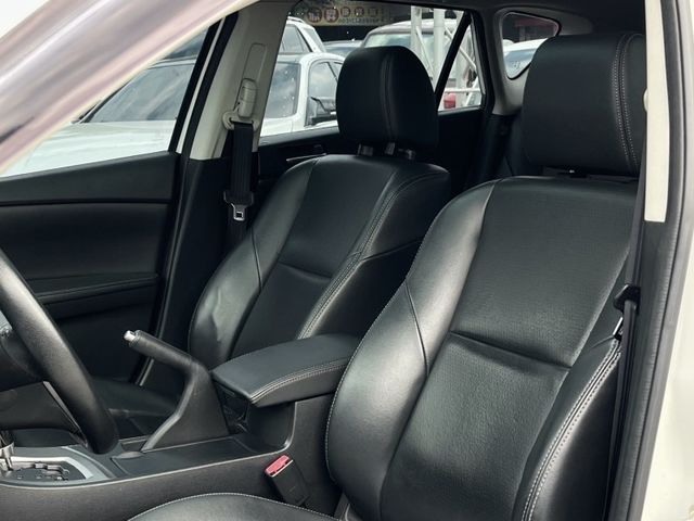 Mazda Mazda3  第9張相片