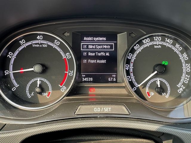 Skoda Fabia  第15張相片