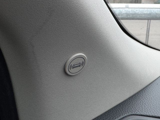 Nissan Tiida  第1張相片