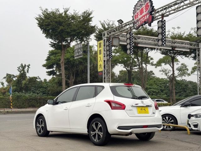 Nissan Tiida  第7張相片