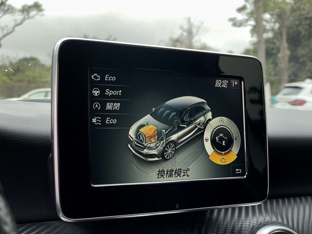 Mercedes-Benz/賓士 A-CLASS  第14張相片