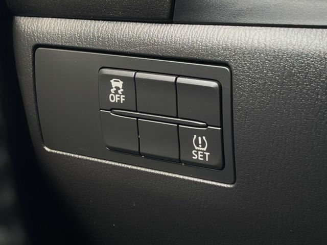 Mazda Mazda3  第4張相片