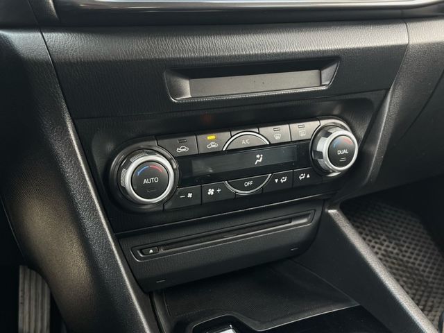 Mazda Mazda3  第10張相片