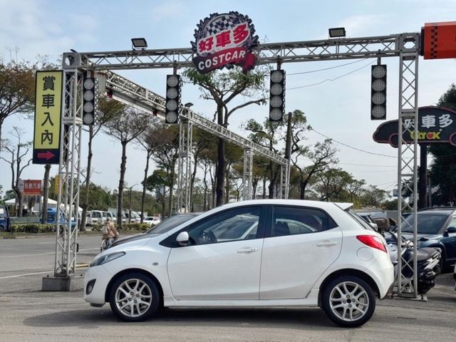 Mazda Mazda2  第20張相片