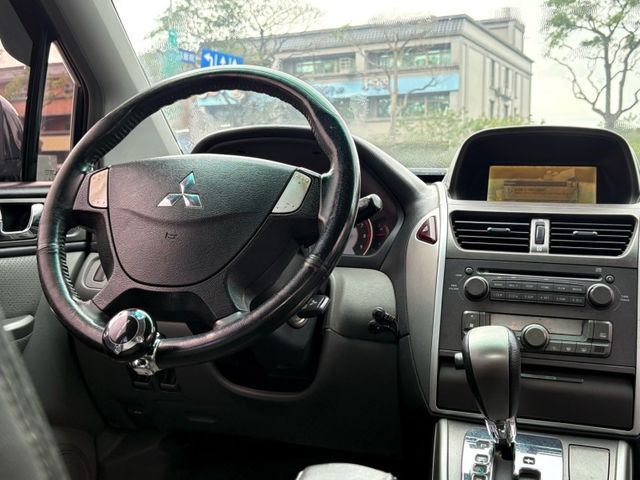 Mitsubishi Savrin  第2張相片