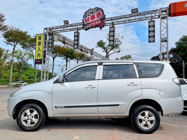 Mitsubishi Zinger  第6張相片