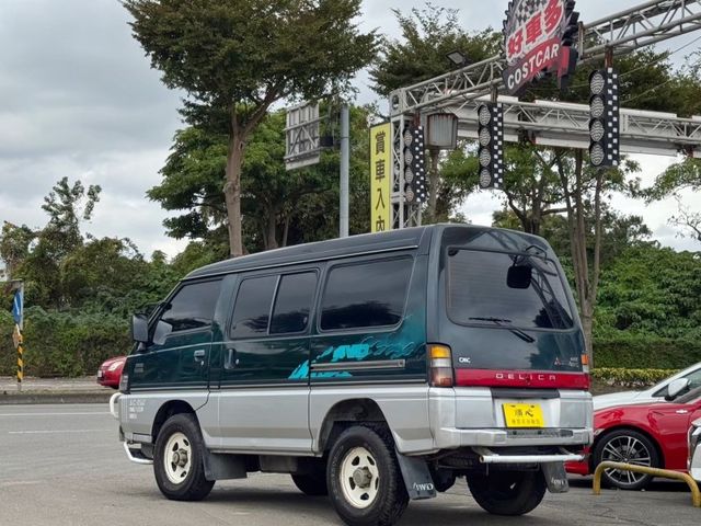 Mitsubishi Delica  第11張相片