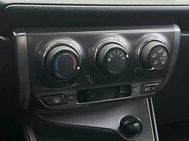 Toyota Yaris  第17張相片