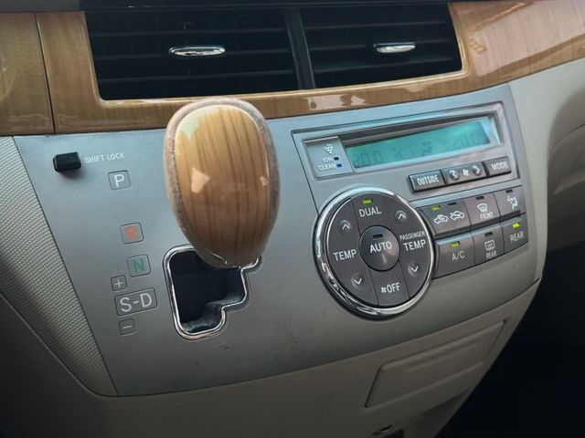 Toyota Previa  第15張相片