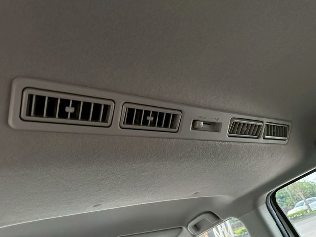 Toyota SIENTA  第4張相片