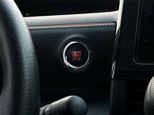 Toyota SIENTA  第5張相片