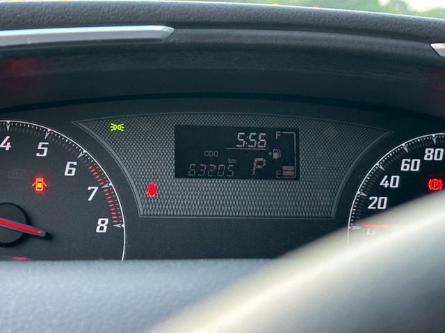 Toyota SIENTA  第12張相片