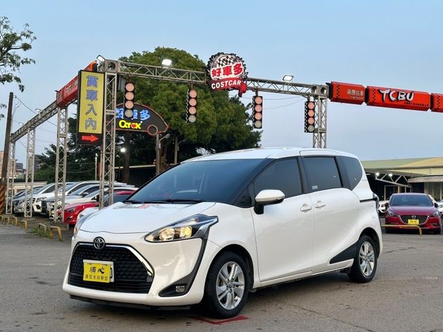 Toyota SIENTA  第17張相片
