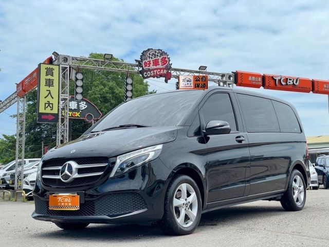 2020 V220d 7座 原鈑 跑7萬 自動停車 電滑門 電尾門  第1張相片