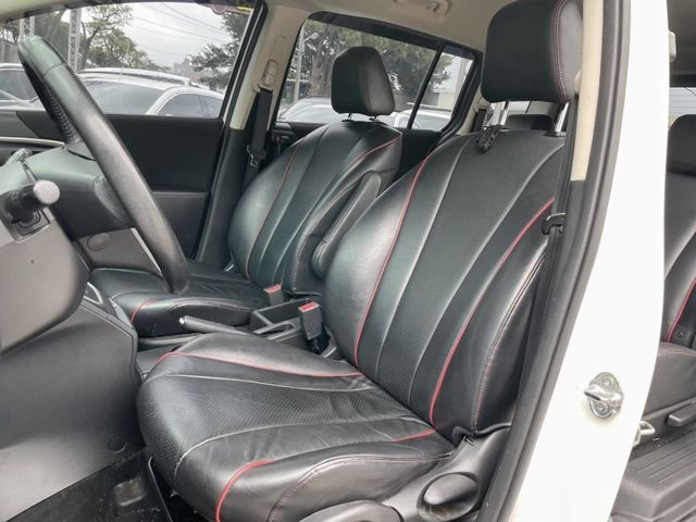 2015 馬五 CarPlay 定速 方向快控 倒顯 後出風跑14  第7張相片