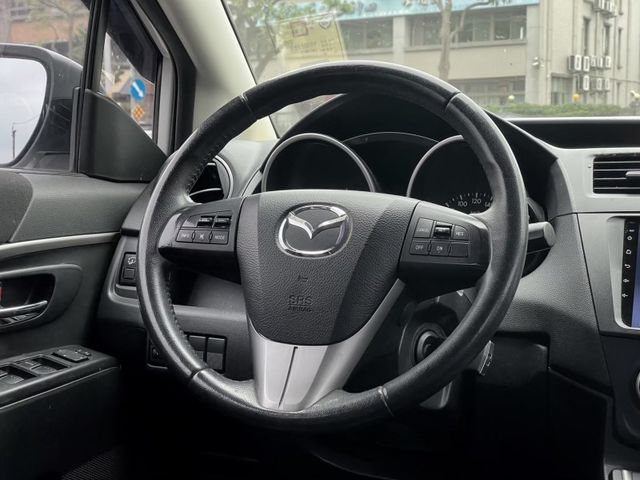 2015 馬五 CarPlay 定速 方向快控 倒顯 後出風跑14  第9張相片