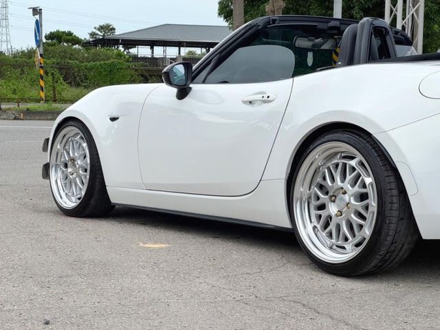 2016年MX-5 跑9萬  第16張相片