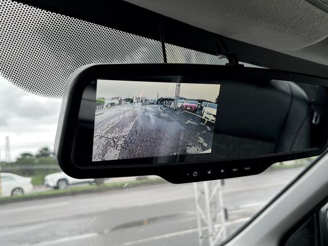 2018 Zinger 跑9萬  第7張相片