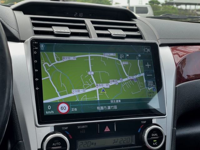 2013 Camry 2.0 跑22 安卓機 倒顯 CarPlay  第5張相片