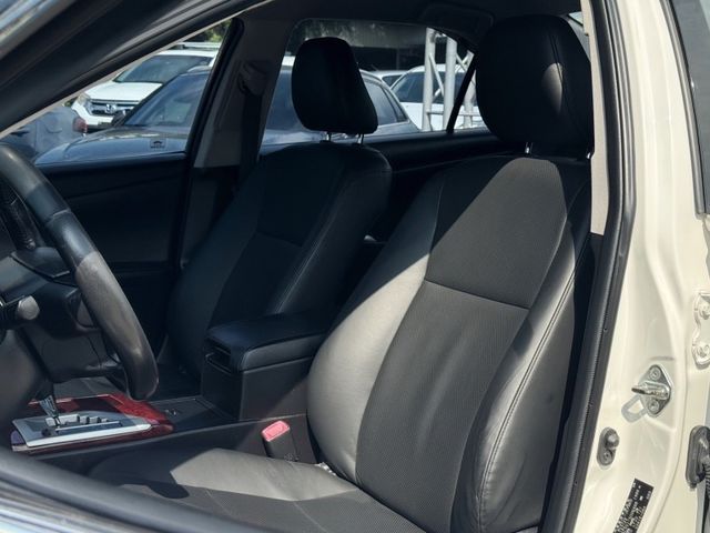2013 Camry 2.0 跑22 安卓機 倒顯 CarPlay  第13張相片