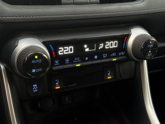 2021年RAV4 油電旗艦 跑6萬  第6張相片